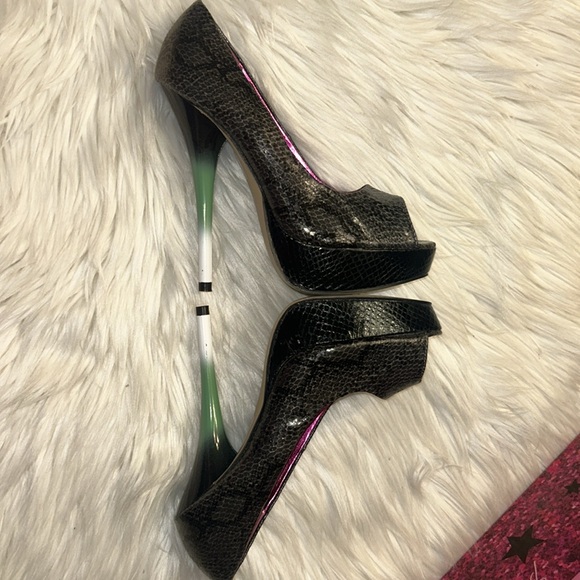 RuPaul heels - Picture 5 of 10